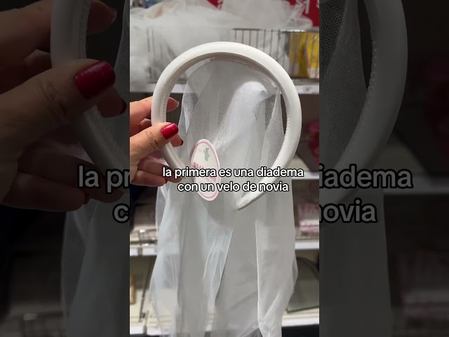 Vídeo relacionado con Pack 10 + 1 (Regalo) Chapas Regalo Despedida de Soltera Sin Personalizar | Tamaño Chapas 59 cm | Chapas Frases Divertidas Despedida Soltera