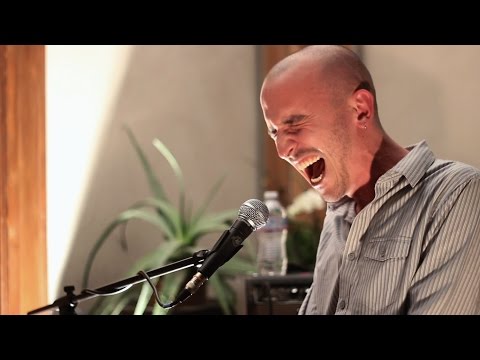 sottovoce | Giovanni Truppi