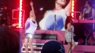 Miranda Cosgrove Busch Gardens VA.