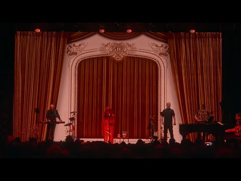 Videoclip de Me Odio Cuando Miento — Fangoria