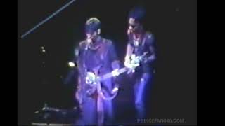 Prince and Lenny Kravitz 7-13-1994 New York Princefan046 com