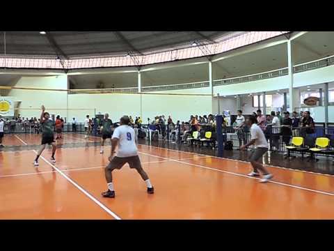 Acidente com Celton na partida final - Campeonato Mineiro de Peteca