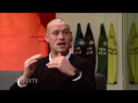 PSV TV: Kevin Hofland (Trainer O14)