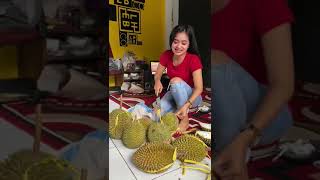 Download lagu Penjual durian cantik... mp3