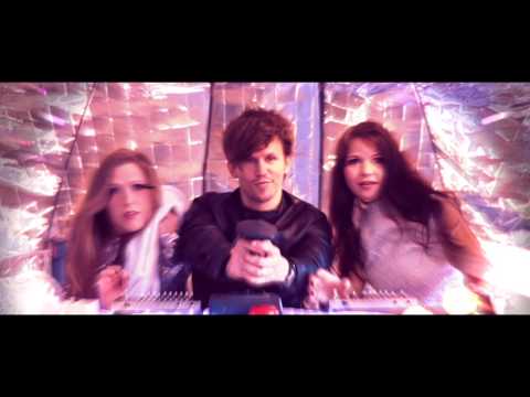 GIANTREE - Cosmic Highways