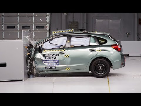 Prueba de choque al Subaru Impreza 2014
