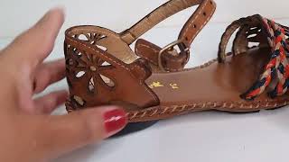Vídeo de Sandália em Couro Rose Fivela Caramelo