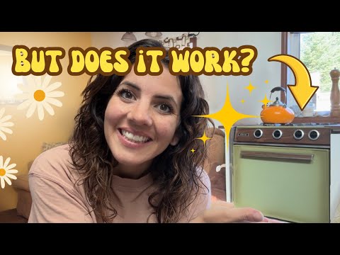 KOCHEN FÜR EINE 4-KÖPFIGE FAMILIE IN EINEM KLEINEN HAUS MIT WOHNMOBILOFEN