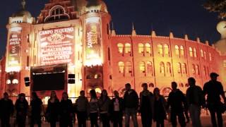 preview picture of video 'Lisboa, Campo Pequeno - Corrente humana pela abolição da tauromaquia.'