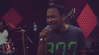 Download lagu Sedih Aku Pedih - Kulit ( Cover by Positif ) mp3