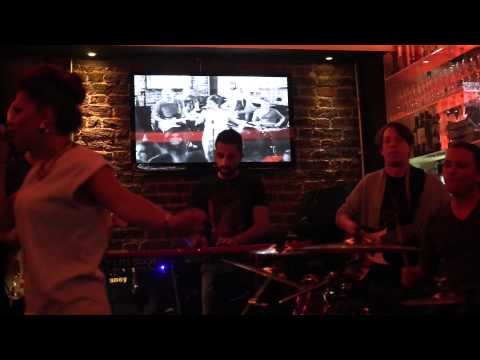 Zebrano Live feat' Holly Petrie - Don't Mess With My Man