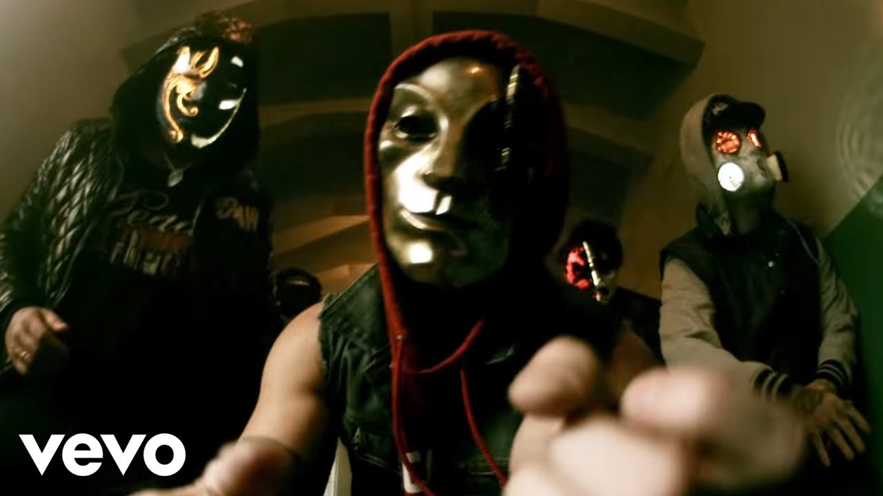 hollywood undead-undead видео скачать Hollywood undead-undead клип скачать.