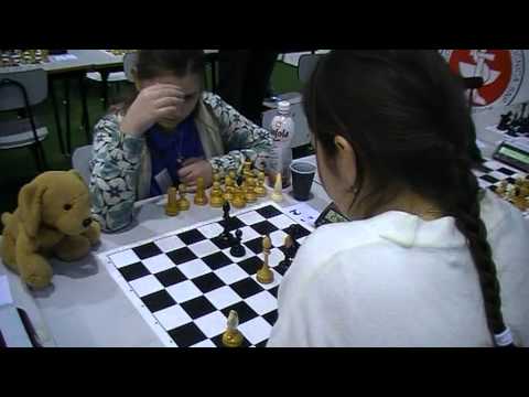 D20 5.1. WFM Monika Motyčáková - Veronika Gažíková 1/2 - 1/2