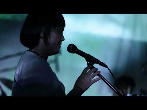 Poeji live At Import Export Munich 1