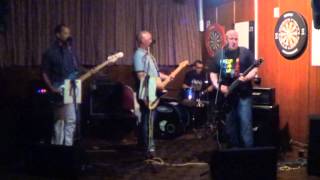 KWEEF - ACAB (The 4 Skins) / City Baby Attacked by Rats (GBH) - LIVE in the Broch
