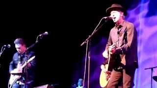 Ain&#39;t Living Long Like This - Emmylou Harris and Rodney Crowell - The Star, Sydney 28-6-2015