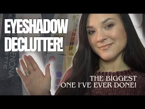 MASSIVE EYESHADOW PALETTE DECLUTTER! The Largest Amount of Palettes I’ve Ever Gutted?? 😦👏