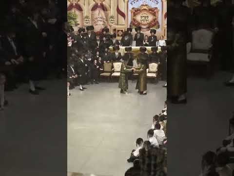 שבע ברכות לנכד האדמו"רים מסערט ויז'ניץ - ויז'ניץ מרכז בחיפה, סיון תשפ"ב(1)