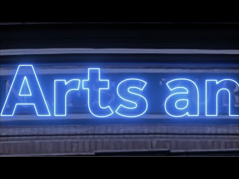 Leuchtturm Berlin - Artikel 5 Absatz 3 Satz 1 Grundgesetz - Kunstfreiheit (englisch)