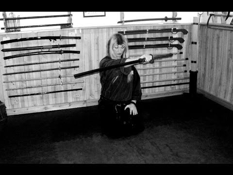 Samurai Swordsmanship | Correct Sword Etiquette (Rei Waza) | Iaijutsu Training Techniques (Iaido)