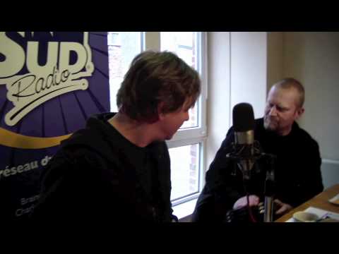 Chilly Pom Pom Pee - Blue suede shoes