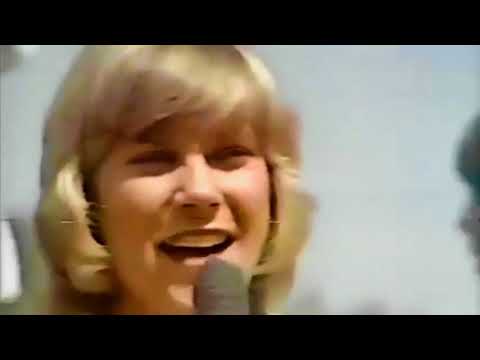 Anne Murray with Chicago   You Won't See Me   @ Caribou Ranch Colorado 1974