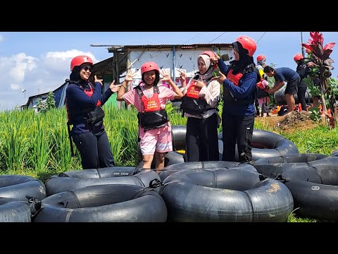 Serunya Maen River Tubing di Panembangan