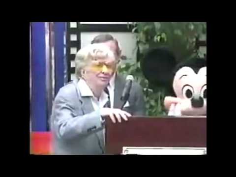 Sterling Holloway Honored As A Disney Legend! (1991)