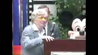 Sterling Holloway Honored As A Disney Legend! (1991)