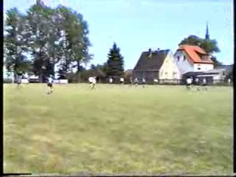 Hohndorf b Elsterberg Fussball 1999.mpg