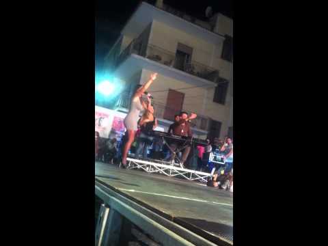 SPETTACOLO TONY COLOMBO, JIMMY BARBA, GUENDALINA TAVASSI, FLORIANA..(a Poggiomarino)..parte4