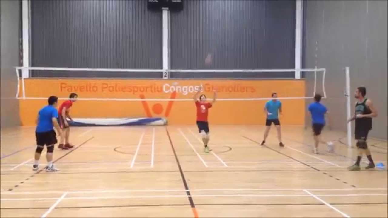 Voleibol - Ejercicio de Bloqueo y recepción en grupo