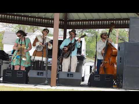 Side Street Steppers   THe Lindy Strut