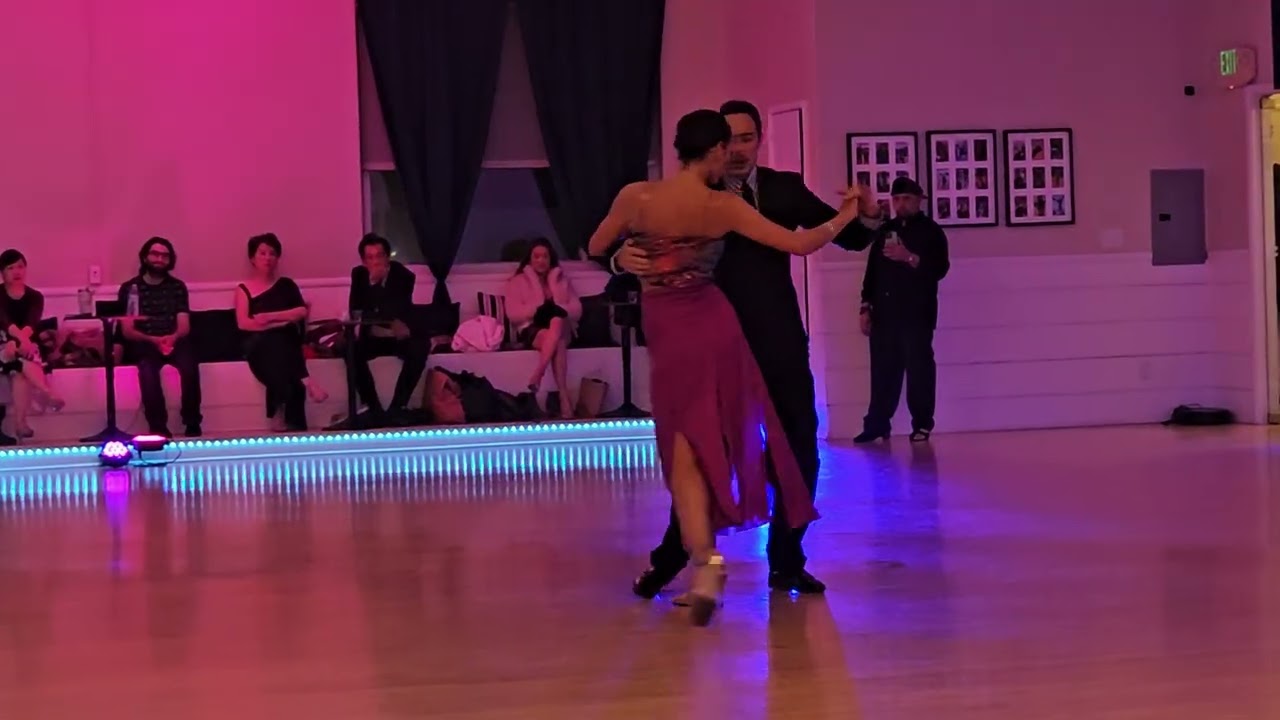 Virginia Vasconi and David Palo at Milonga Tukis (4 of 4)