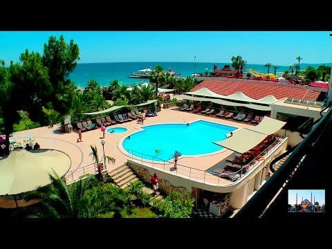 Пляж у отеля Aqua Bella Beach. Кемер, Турция