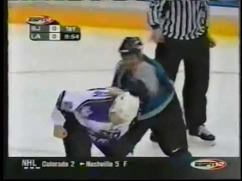 Ian Laperriere vs Shawn Heins