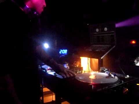 DJ CAK  Live At Vuenos Tokyo  2009.12.07 pt.1