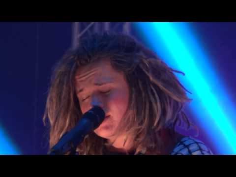 Luke Friend - Stand by me clip (Ben E King cover) 2/3 - Fontwell races - 14 August 2014