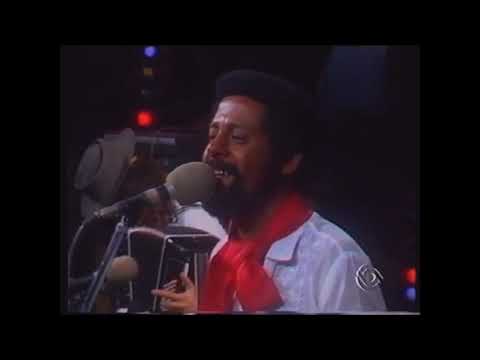 Guri - César Passarinho e Grupo Inhanduí (XIII CALIFÓRNIA DA CANÇÃO NATIVA - 1983) Premiação