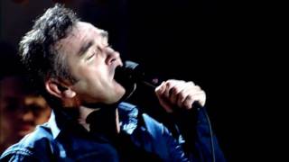 Morrissey - I Know It&#39;s Gonna Happen Someday (live in Manchester) 2005 [HD]