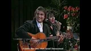 Освальдо Риос поет "En mi viejo San Juan"