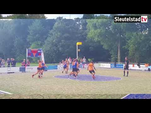 2018 09 01 Korfbalvereniging Fiks neemt nieuwe kunstgrasvelden in gebruik
