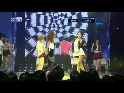 Destination + Womanizer + Party Rock Anthem   Nine Muses mirrored live