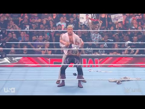 Cody Rhodes destroys Dominik Mysterio - WWE RAW 9/11/2023