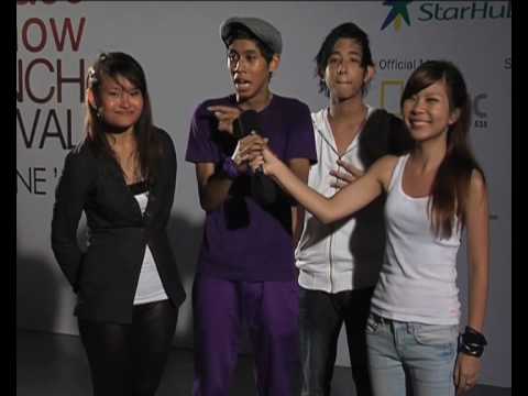 Dance Mob (with Cheerleaders and Kites)