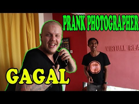 prank-orang-di-studio-tau-tau