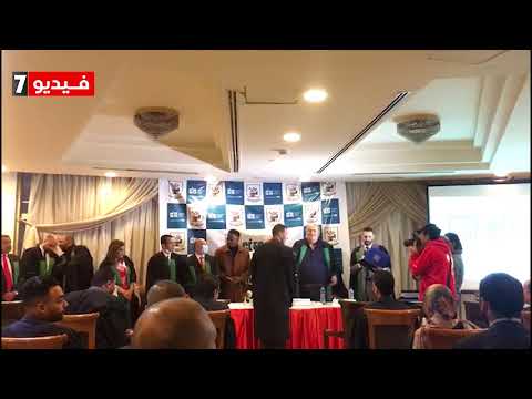 جامعة القاهرة تكرم جونيور أجايي على هامش احتفالية تخريج دبلومة فيفا