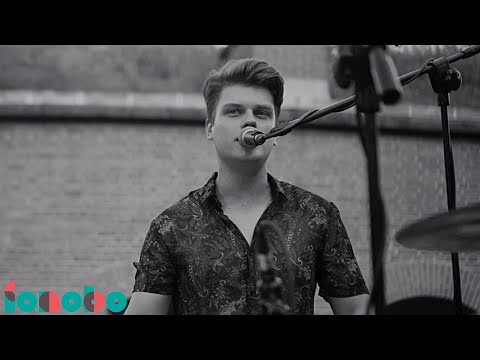 Stach Bukowski - Lew (Live Session)