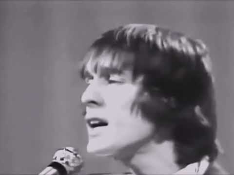 Utopia - I Just Want To Touch You (Official Live Music Video)