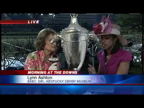 A Close-Up Look At The Kentucky Oaks Trophy